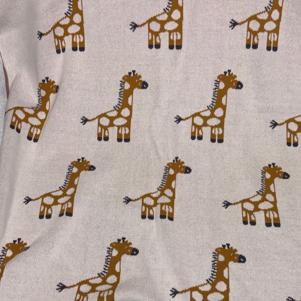 AJS living kids room cotton giraffe baby receiving blanket